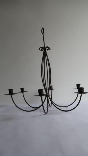 Vintage 6-armige kandelaar hangmodel beschikbaar voor biedingen