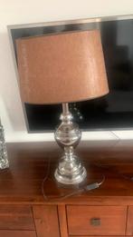 Lamp met ovale kap, Huis en Inrichting, Lampen | Tafellampen, Ophalen of Verzenden, Zo goed als nieuw, Minder dan 50 cm