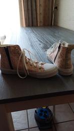 Nieuwe guess sneakers 38., Ophalen of Verzenden, Nieuw, Wit, Sneakers of Gympen