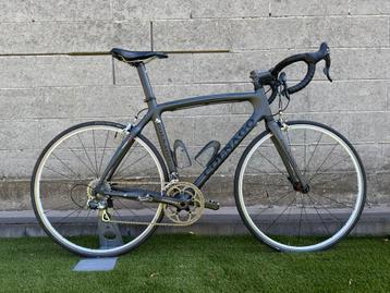 Colnago CLX full carbon / Campagnolo Centaur Racefiets beschikbaar voor biedingen
