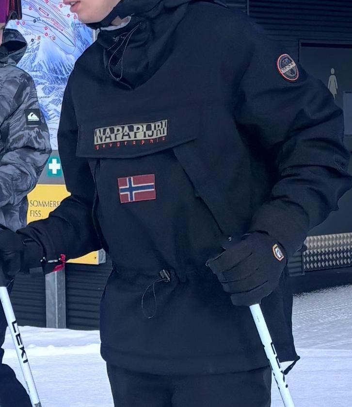 Napapijri Skidoo Ski Jas zwart Heren - Maat M - ZGAN, Kleding | Heren, Wintersportkleding, Zo goed als nieuw, Jack, Maat 48/50 (M)