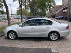 Volkswagen Passat 1.4 TSI 90KW 2011 Grijs, Auto's, Volkswagen, Voorwielaandrijving, Euro 5, 74 €/maand, 4 cilinders