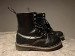 Stoere Dr. Martens maat 37 - Klaar voor avontuur!, Kleding | Dames, Schoenen, Ophalen of Verzenden, Gedragen, Zwart, Lage of Enkellaarzen