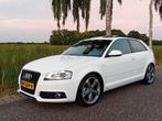 Audi A3 1.8 Tfsi Quattro Ambition Pro S line, 65 €/maand, 160 pk, Wit, 14 km/l
