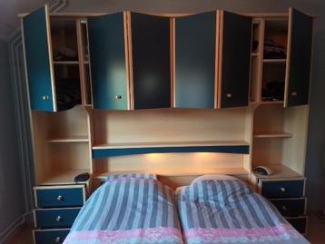 Slechts €65,- voor een compleet bed meubel beschikbaar voor biedingen