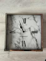 Riverdale marmerlook klok, Huis en Inrichting, Woonaccessoires | Klokken, Ophalen, Zo goed als nieuw, Wandklok