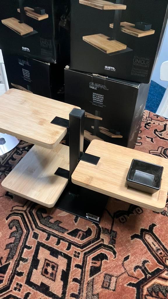 4 gusta serveerset etagere 3,50  per stuk, Huis en Inrichting, Keuken | Keukenbenodigdheden, Zo goed als nieuw, Ophalen of Verzenden