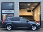 Kia Cee'd Sporty Wagon 1.4 CVVT Navigator Plus Pack, Auto's, Kia, Voorwielaandrijving, Euro 5, Gebruikt, 4 cilinders