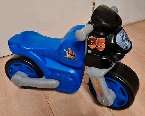 Zgan loopmotor Falk Kawasaki 1 tm 3 jaar- binnen gebruikt, Kinderen en Baby's, Speelgoed | Buiten | Voertuigen en Loopfietsen
