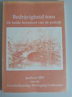 BEDRIJVIGHEID TOEN JAARBOEK 1997 OUDEWATER 1998 €2, GESCH. VER. OUDEWATER, Ophalen of Verzenden, 20e eeuw of later, Gelezen