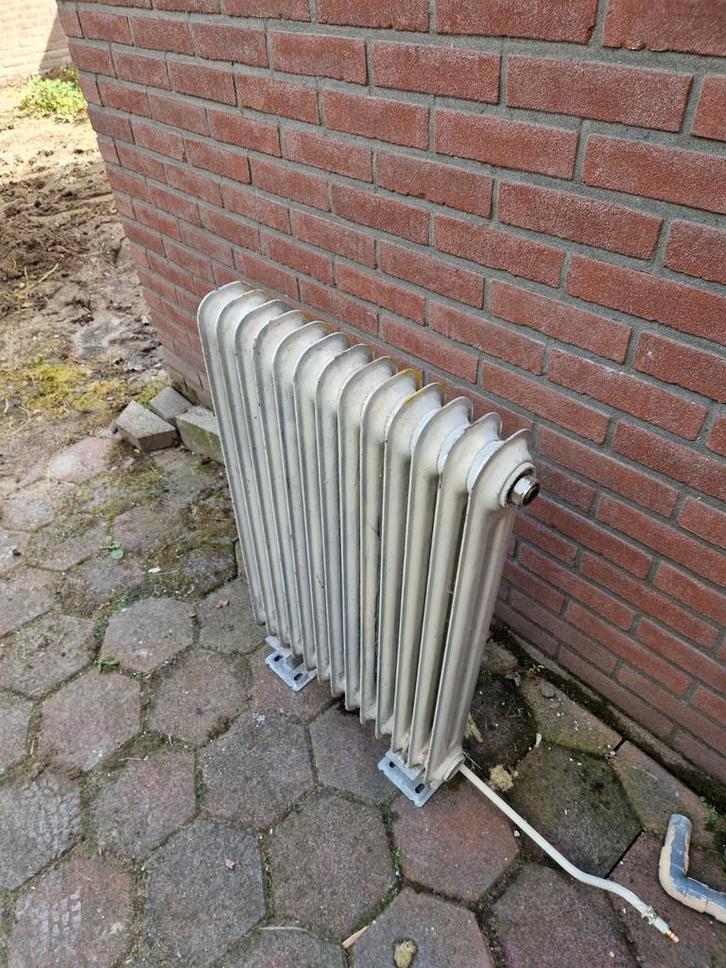 Klassieke Radiator - Vintage Stijl, Doe-het-zelf en Verbouw, Verwarming en Radiatoren, Ophalen