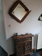 Kastje met mooi houtsnijwerk,  met spiegel., Ophalen, Gebruikt