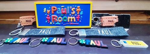 kleuter 10  veiligheid naamsleutelhangers en deurbordje PAUL, Kinderen en Baby's, Overige Kinderen en Baby's, Zo goed als nieuw