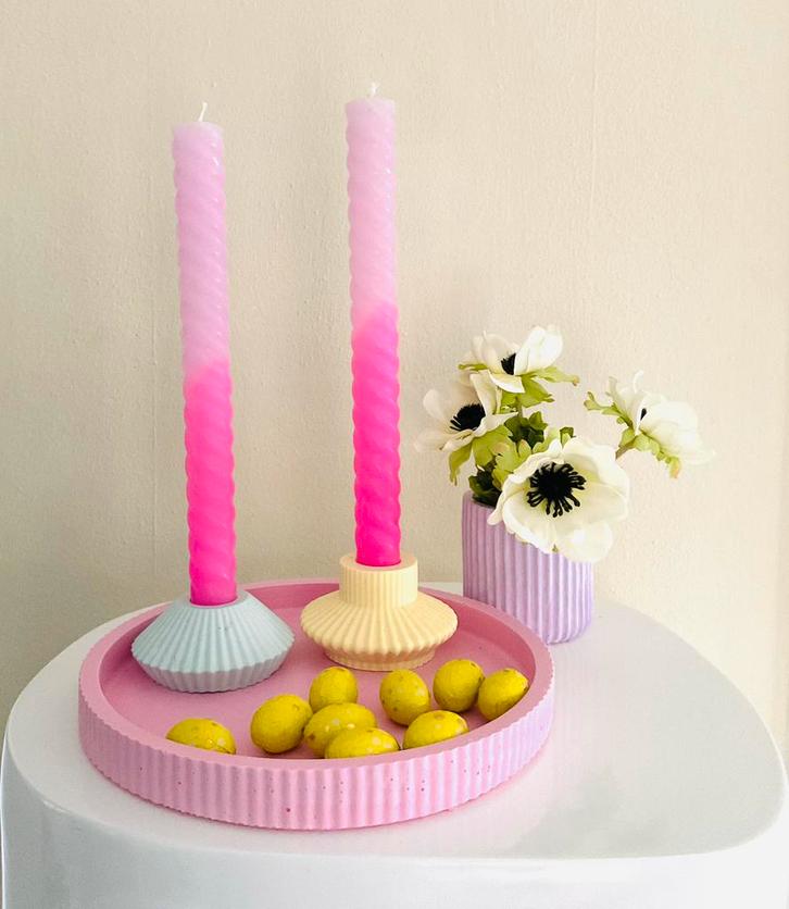 Jesmonite set , plateau + potje+ 2 kandelaars, Huis en Inrichting, Woonaccessoires | Kandelaars en Kaarsen, Zo goed als nieuw