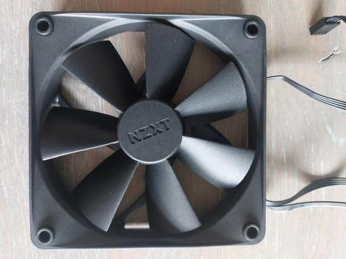 5 stuks NZXT F120 120mm PC Fans, Computers en Software, Computerkoelers, Zo goed als nieuw, Luchtkoeling, Ophalen
