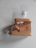 La Corne bier glas + standaard (nr.1), Verzamelen, Biermerken, Ophalen of Verzenden, Nieuw, Glas of Glazen, Overige merken