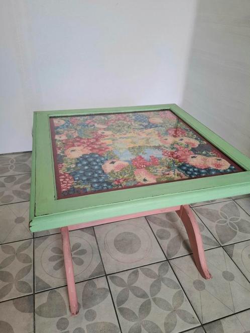 Klaptafel brocante bijzettafel frankrijk, Huis en Inrichting, Tafels | Bijzettafels, Gebruikt, Rond, Minder dan 55 cm, Hout, Ophalen of Verzenden