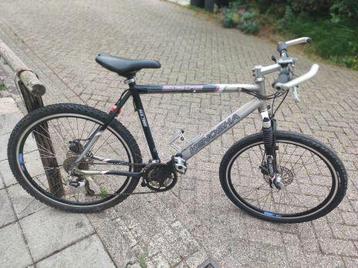 kenosha atb laag frame beschikbaar voor biedingen