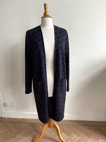 La Ligna: Mooi lang vest; diverse kleuren. Maat 38 beschikbaar voor biedingen