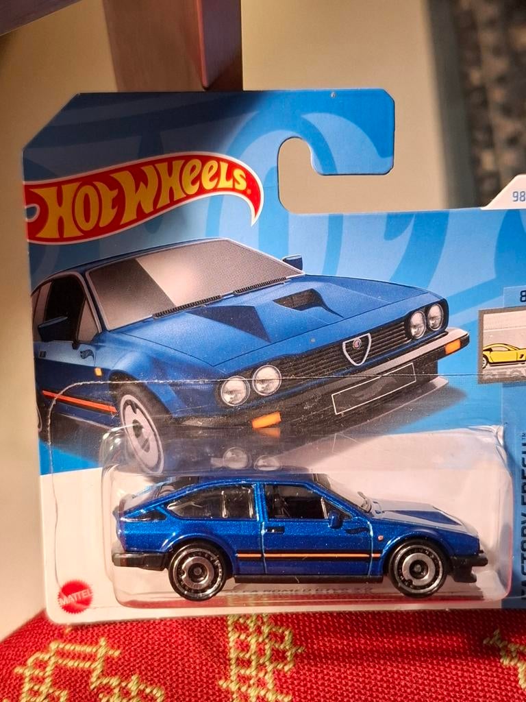 Hot Wheels Alfa Romeo GTV 6 3.0, Ophalen of Verzenden, Nieuw, Auto