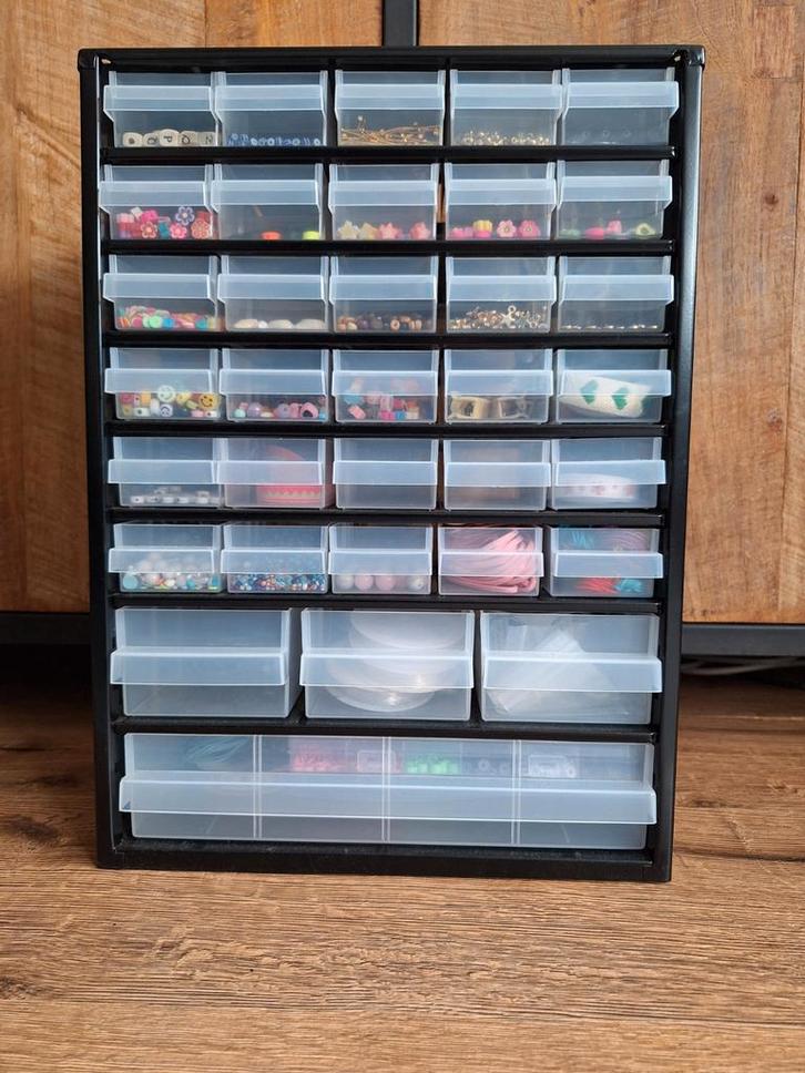 Raaco Opbergkastje met Kralen, Hobby en Vrije tijd, Kralen en Sieraden maken, Zo goed als nieuw, Kraal, Ophalen