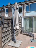 Grote parasol, Tuin en Terras, Ophalen of Verzenden, Zo goed als nieuw, Zweefparasol