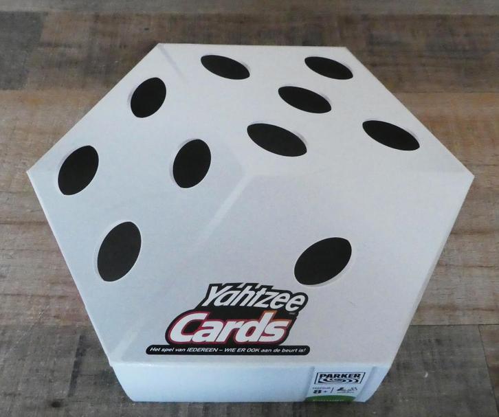Yahtzee Cards Parker vanaf 8 jaar. Nieuw in doos., Hobby en Vrije tijd, Gezelschapsspellen | Bordspellen, Nieuw, Een of twee spelers