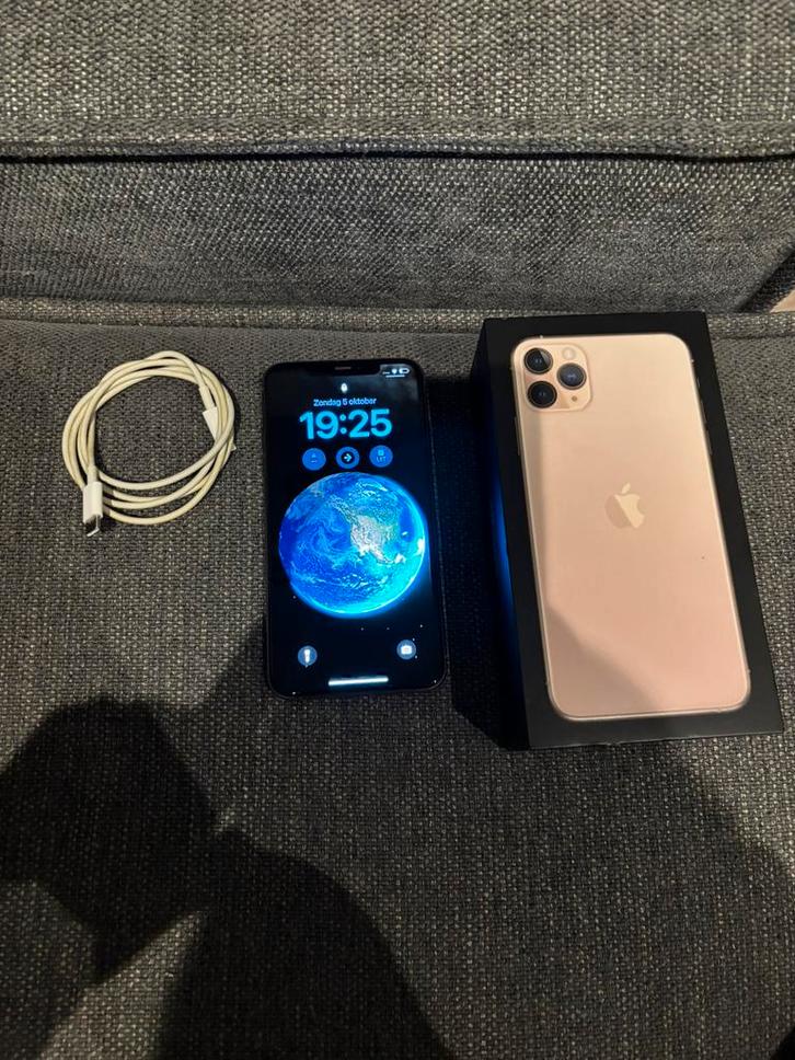 Apple iPhone 11 Pro Max gold, Telecommunicatie, Mobiele telefoons | Apple iPhone, 64 GB, iPhone 11 Pro Max, Goud, Ophalen