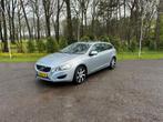 Volvo V60 D6 215pk Plug-in Hybrid 2013 Grijs, 215 pk, Te koop, Zilver of Grijs, Geïmporteerd