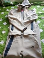 Pak Nike Tech fleece beige xs man broek en jasje, Kleding | Heren, Sportkleding, Beige, Nike, Ophalen of Verzenden, Gedragen