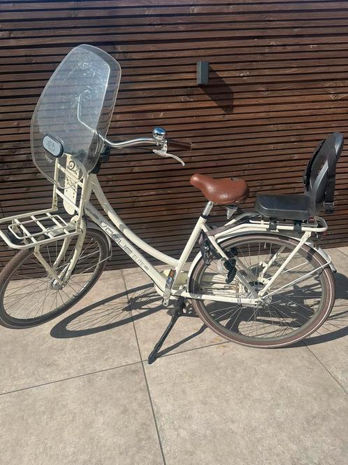Witte nette damesfiets van het merk Vogue, Fietsen en Brommers, Fietsen | Dames | Damesfietsen, Gebruikt, Overige merken, Versnellingen