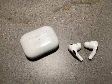 Apple AirPods Pro (2nd generation) beschikbaar voor biedingen