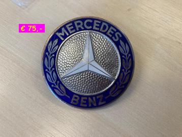 Auto emblemen (Jaguar / Mercedes) beschikbaar voor biedingen