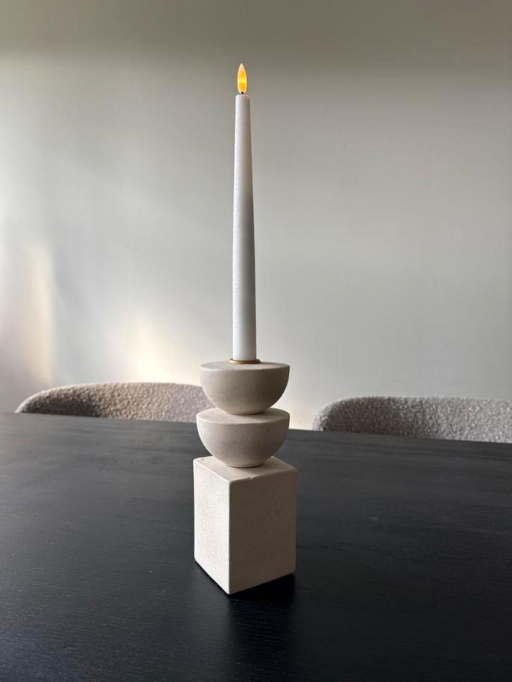 Moderne Kandelaar - H&M Home, Huis en Inrichting, Woonaccessoires | Kandelaars en Kaarsen, Zo goed als nieuw, Kandelaar, Minder dan 25 cm