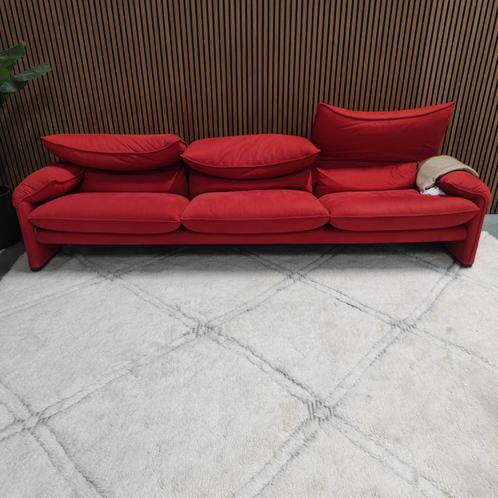 Cassina Maralunga 3-zits bank, Antiek en Kunst, Antiek | Meubels | Stoelen en Banken, Ophalen of Verzenden