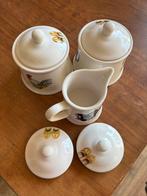 Landleven servies 2 suikerpotjes + melkkannetje, Overige typen, Ophalen of Verzenden, Zo goed als nieuw, Overige stijlen
