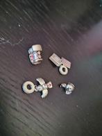 troll armband bedels van Harry potter
Enveloppe. Trein, uil., 4 bedels of meer, Ophalen of Verzenden, Zo goed als nieuw, Overige merken