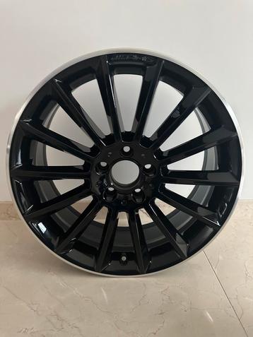 Originele 19 inch Mercedes AMG Velg W177 beschikbaar voor biedingen