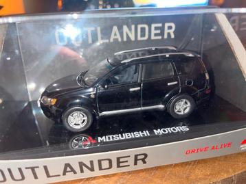 Sun Star Mitsubishi Outlander 1/43 - vitesse beschikbaar voor biedingen