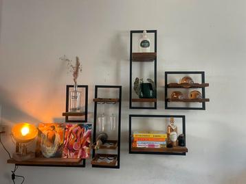 D-bhodi shelfmate, 4 wandplanken en 2 wijnrek varianten beschikbaar voor biedingen