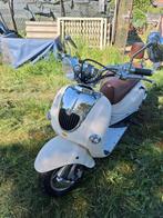Retro scooter  (ZNEN ZN50QT-HS uit 2012), Fietsen en Brommers, Scooters | Overige merken, Ophalen, Zo goed als nieuw, Znen, Benzine