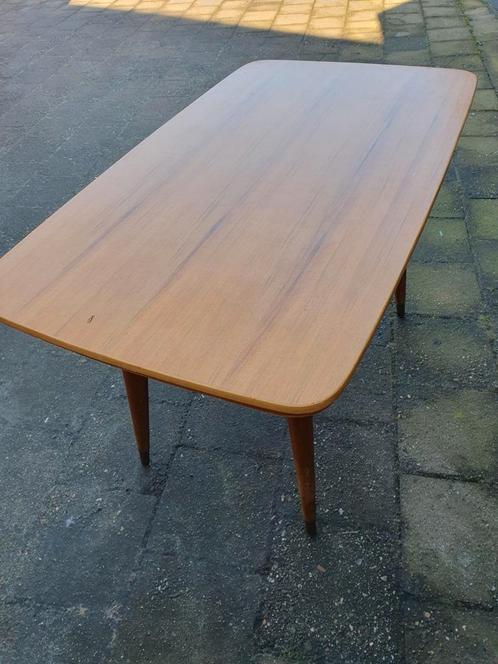 Vintage tafel in hoogte en lengte verstelbaar., Huis en Inrichting, Tafels | Eettafels, Gebruikt, 100 tot 150 cm, 100 tot 150 cm