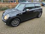 Mini (r56) 1.4 95pk 2010 Zwart, Auto's, Mini, Voorwielaandrijving, 4 stoelen, Zwart, Start-stop-systeem