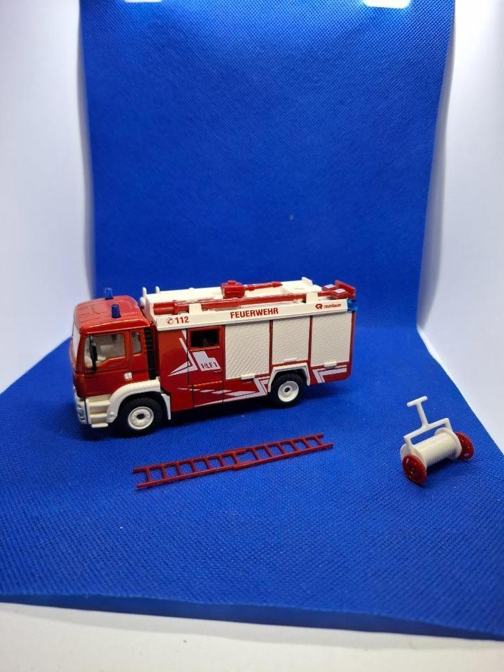 Siku 2101 Brandweerwagen, Hobby en Vrije tijd, Modelauto's | Overige schalen, Nieuw, Auto, Ophalen of Verzenden