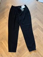 Nieuwe, zwarte Uniqlo pantalon maat L, Kleding | Dames, Zwart, Maat 42/44 (L), Nieuw, Ophalen of Verzenden
