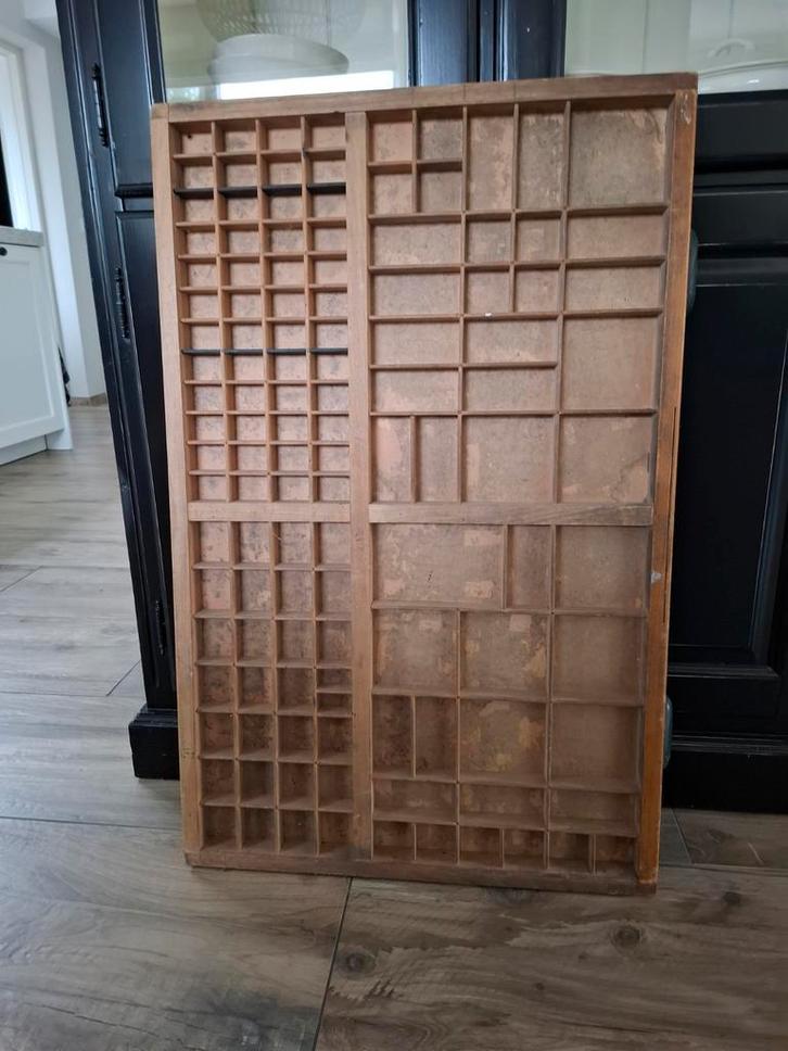 Oude Letterbak, zetkast, drukkerslade, Antiek en Kunst, Antiek | Overige Antiek, Ophalen