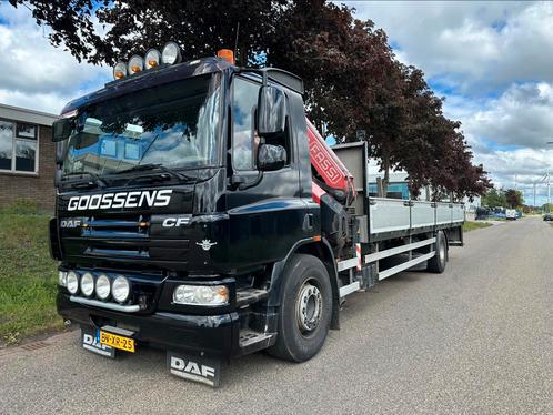 Daf cf75 bakwagen met 21t/m Fassi autolaadkraan, Auto's, Vrachtwagens, Bedrijf, DAF, Diesel, Euro 5, Handgeschakeld, Zwart, Grijs