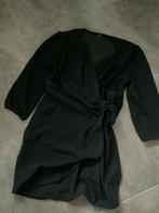 Zwarte glitter overslag dress, Maat 38/40 (M), Zwart, Ophalen of Verzenden, Zo goed als nieuw