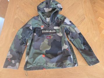 Napapijri jas maat 152 beschikbaar voor biedingen