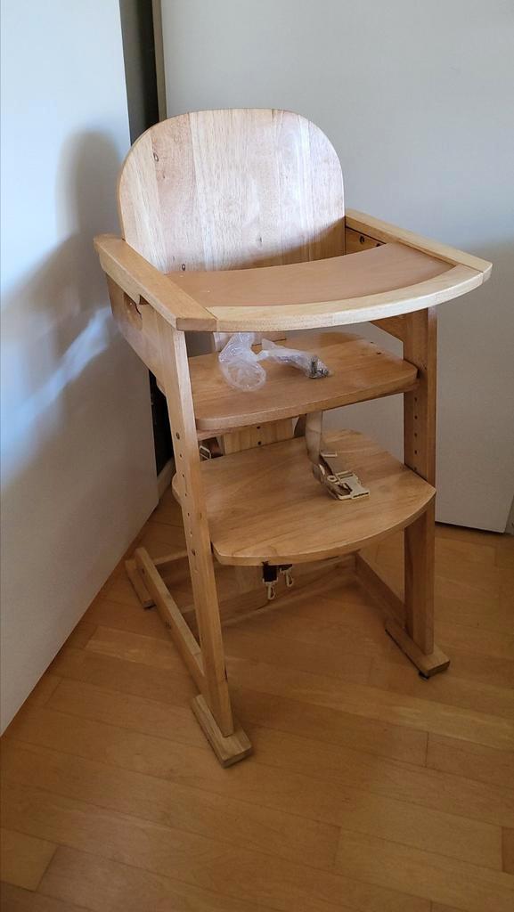 Zgan verstelbare houten kinderstoel. Ophalen  in Zoetermeer, Kinderen en Baby's, Kinderstoelen, Zo goed als nieuw, Meegroeistoel